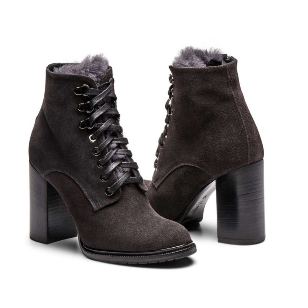 M. GEMI made in italy shearling lined gray real suede bootie